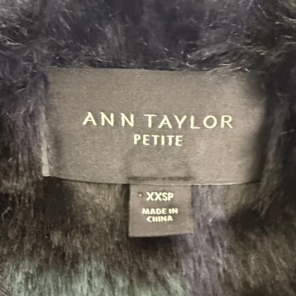 Ann Taylor Dark Green and Black Teddy Jacket - Picture 2 of 3